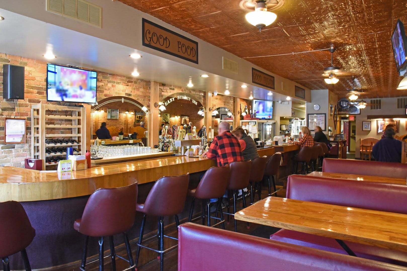 Easy Street Inn Food & Spirits